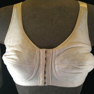 NWOT ABC #133 Mastectomy Bra Peach 36D